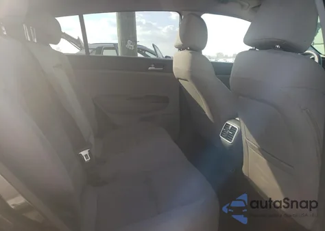 2019 Kia Sportage Lx z USA, uszkodzony, nr VIN KNDPM3AC4K7490949